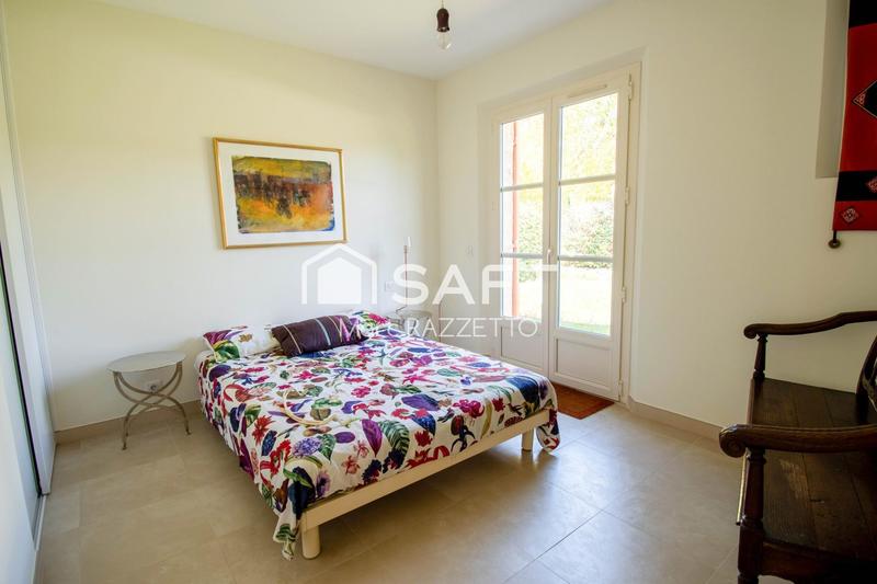 Villa - 340 m² - 7 pièces