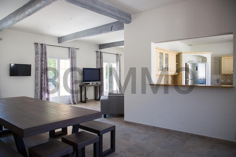 Fonds de commerce - Magasins - 167 m²