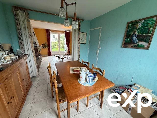 Maison - 93 m² - 4 pièces