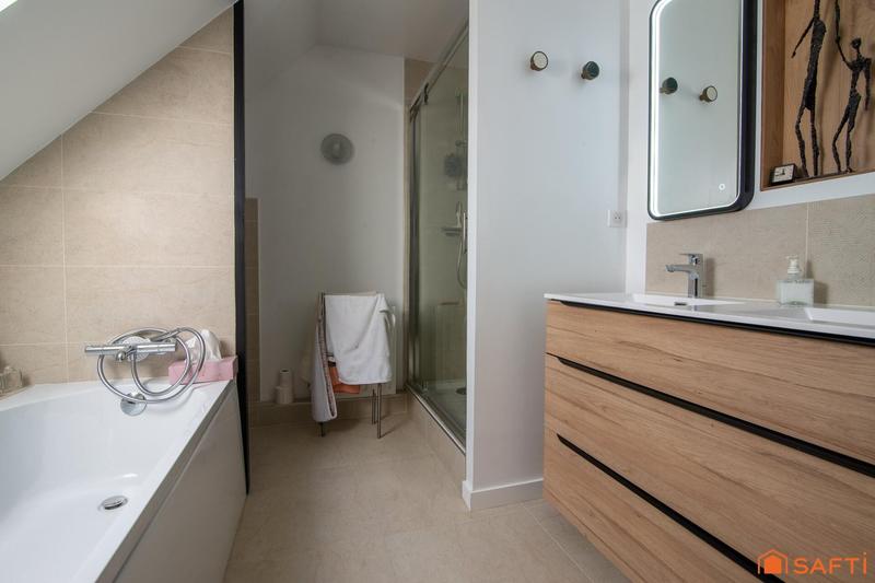 Maison - 164 m² - 6 pièces