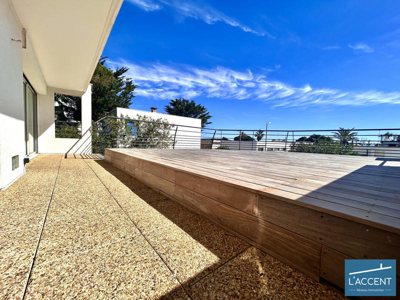 Maison - 191 m² - 6 pièces