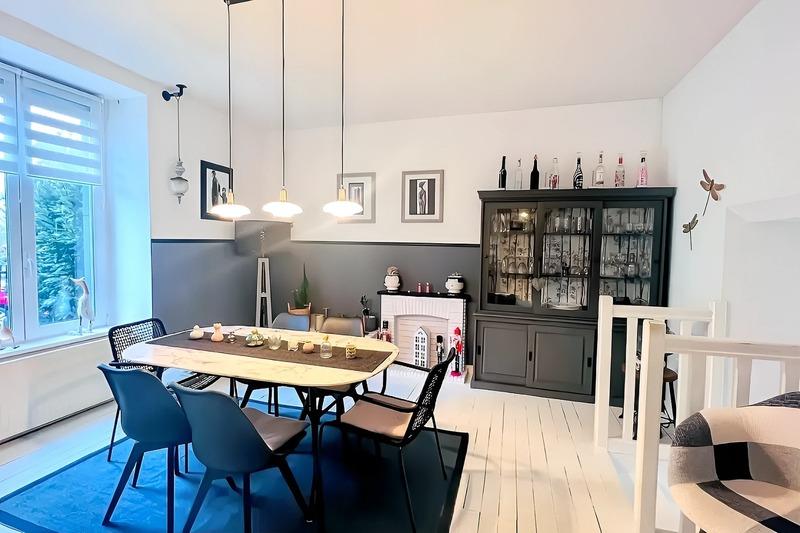 Maison - 123 m² - 6 pièces