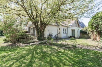 Maison - 209 m² - 6 pièces