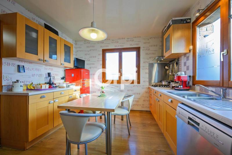 Maison - 105 m² - 5 pièces