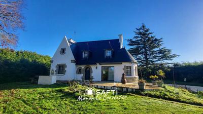 Maison - 132 m² - 7 pièces