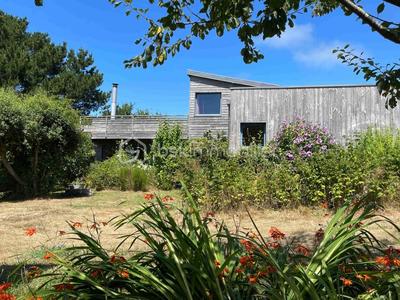 Maison d'architecte - 135 m² - 6 pièces