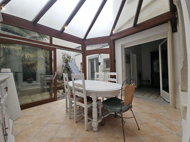 Maison - 145 m² - 9 pièces