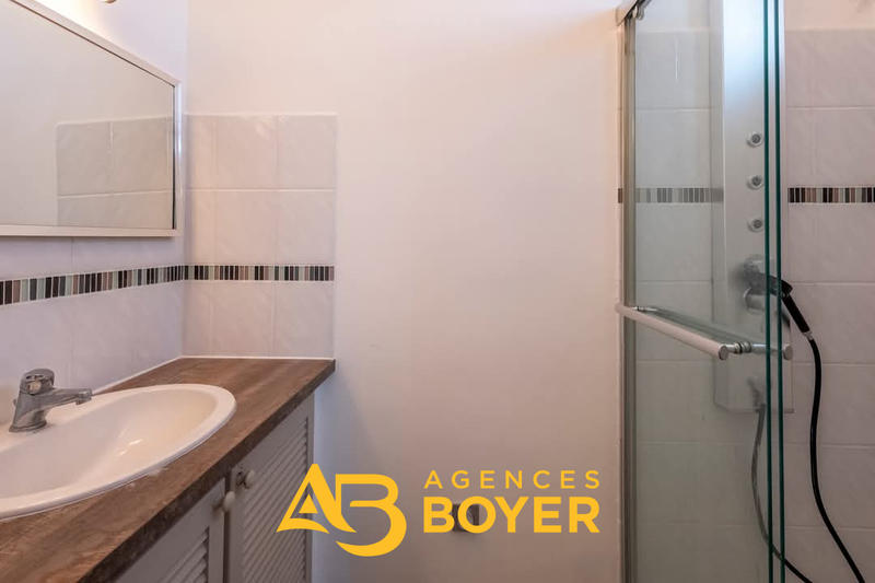 Appartement - 80 m² - 3 pièces