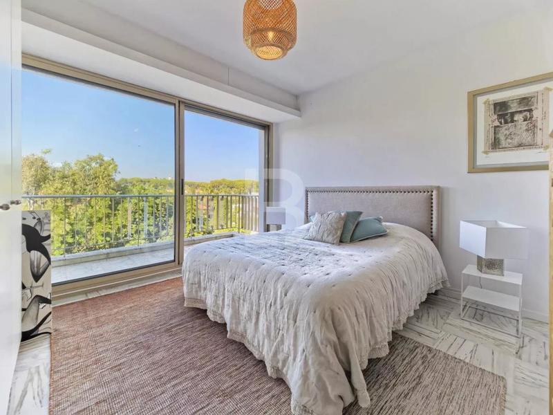 Appartement - 138 m² - 4 pièces