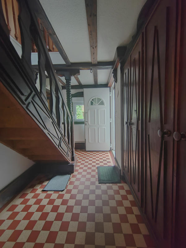 Maison - 208 m² - 8 pièces