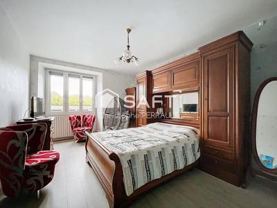 Maison - 188 m² - 8 pièces