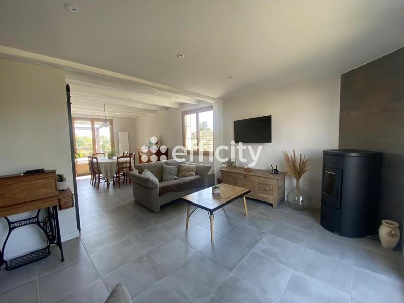 Maison - 103 m² - 4 pièces