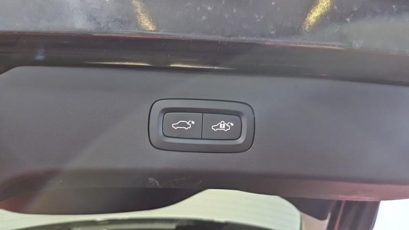 Lynk &amp; Co 01 1.5 Phev 261 Ch Dcth7