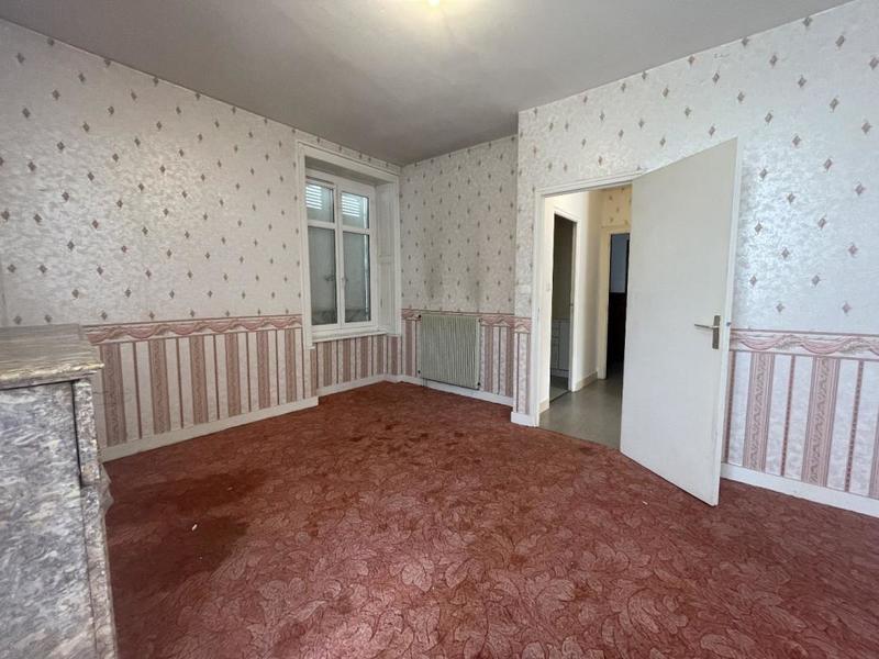 Appartement ancien - 86 m² - 3 pièces