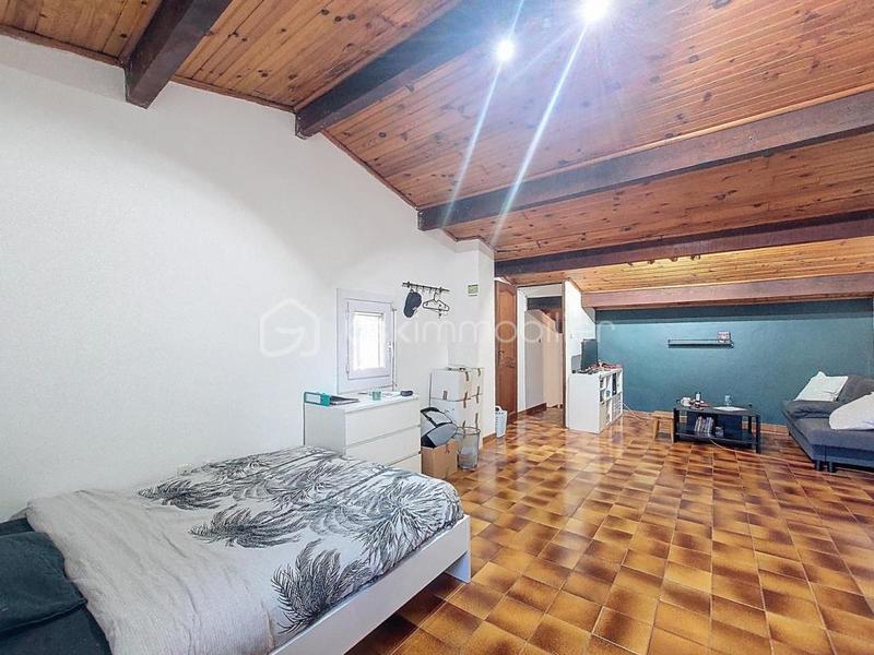 Maison - 143 m² - 7 pièces