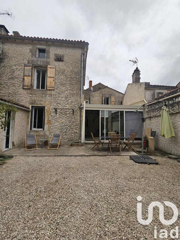 Maison de ville - 193 m² - 7 pièces