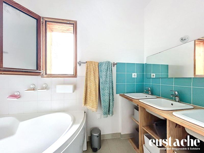 Maison - 117 m² - 5 pièces