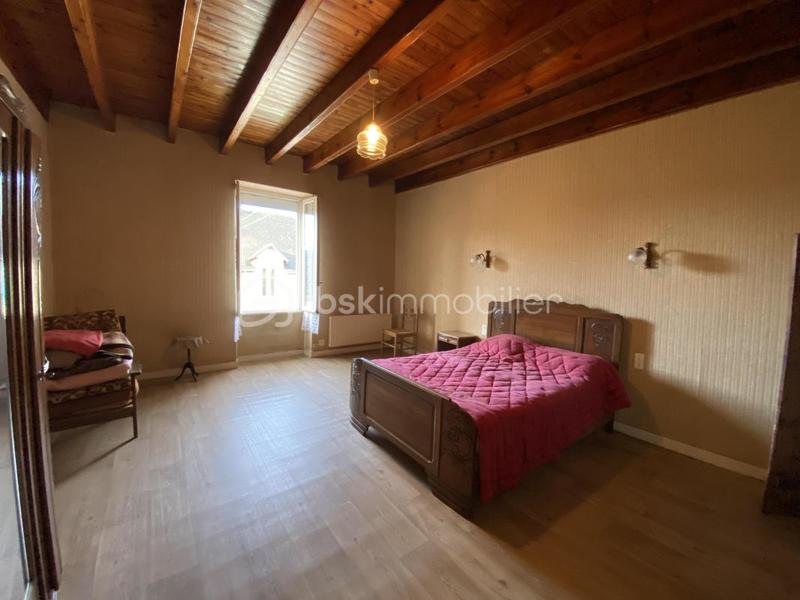 Maison - 90 m² - 3 pièces