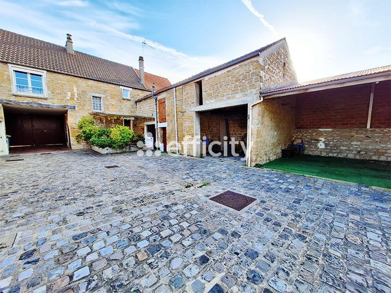 Maison - 185 m² - 8 pièces