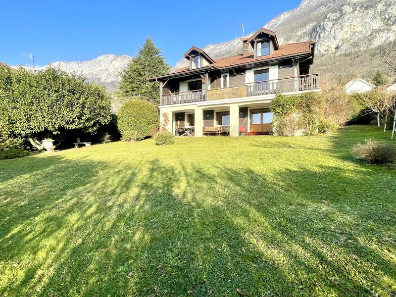 Maison ancienne - 145 m² - 5 pièces