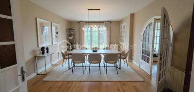 Maison - 102 m² - 5 pièces