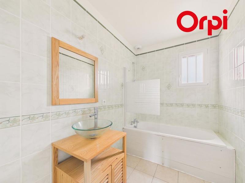 Maison - 134 m² - 6 pièces