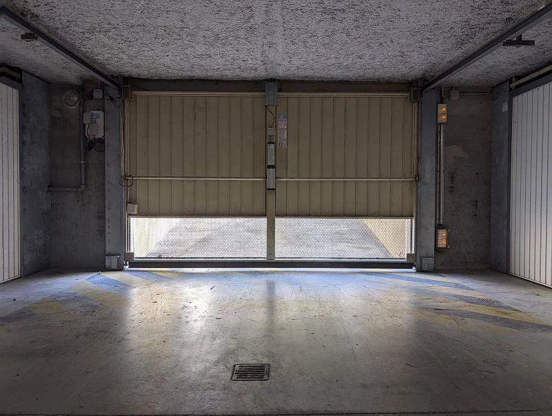 Parking / Garage - 16 m²