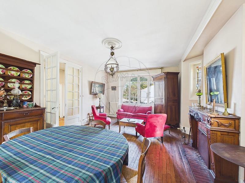 Maison - 140 m² - 7 pièces