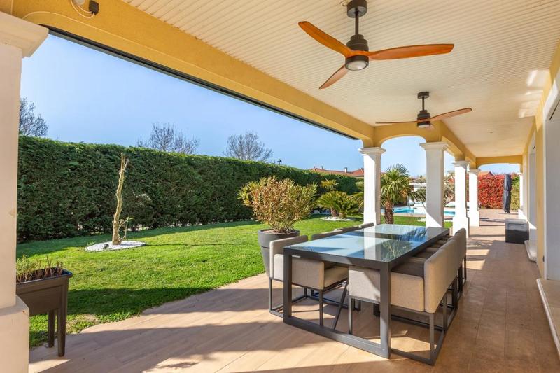 Maison - 176 m² - 5 pièces