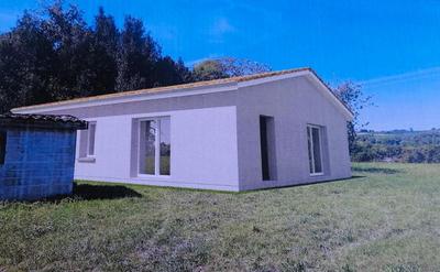 Maison - 98 m² - 4 pièces