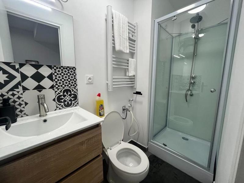 Immeuble - 90 m² - 5 pièces