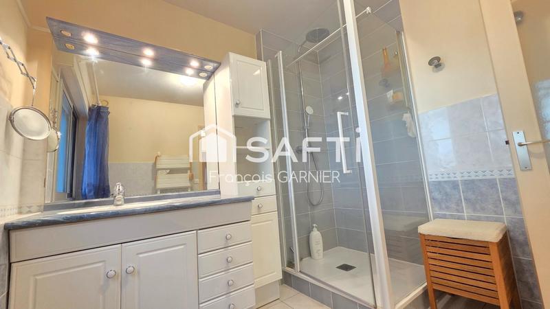 Appartement - 82 m² - 3 pièces