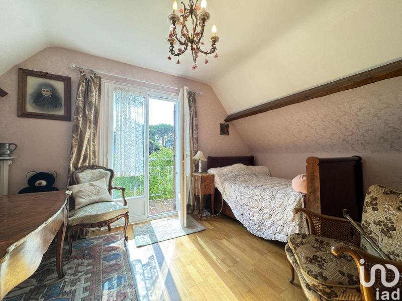 Maison - 195 m² - 6 pièces