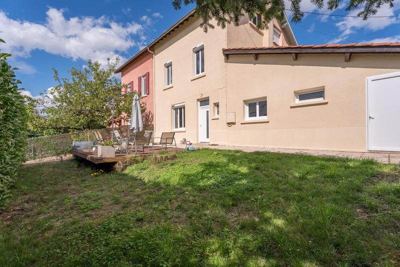 Maison - 85 m² - 4 pièces