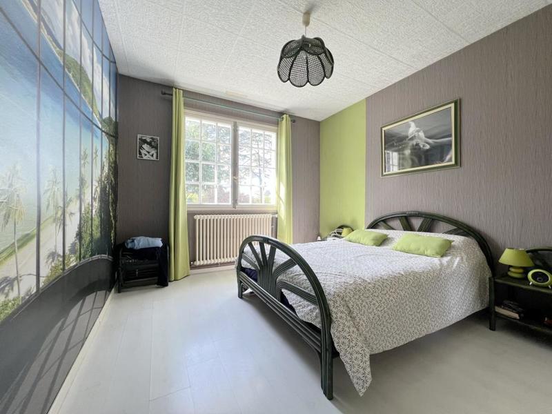 Maison - 188 m² - 8 pièces