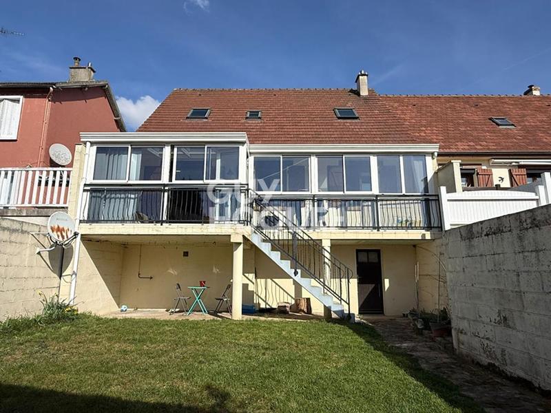 Maison - 87 m² - 4 pièces