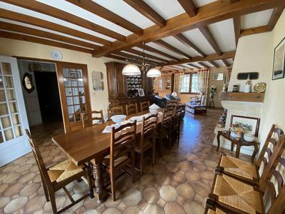 Maison - 142 m² - 6 pièces