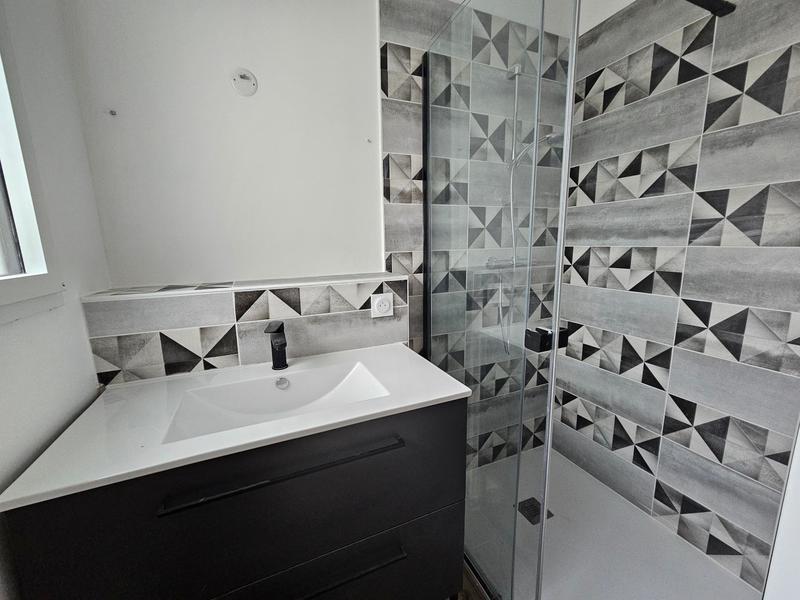 Maison - 99 m² - 4 pièces