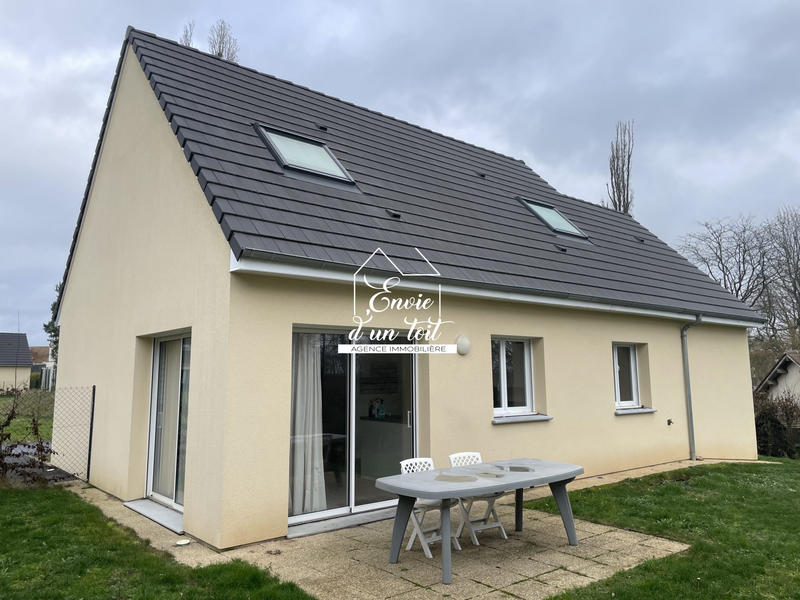 Maison - 92 m² - 4 pièces