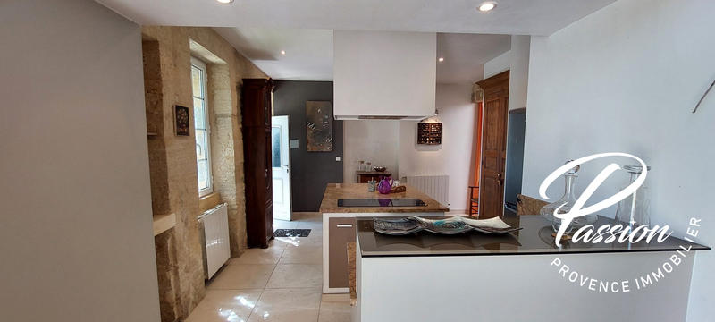 Mas - 190 m² - 6 pièces