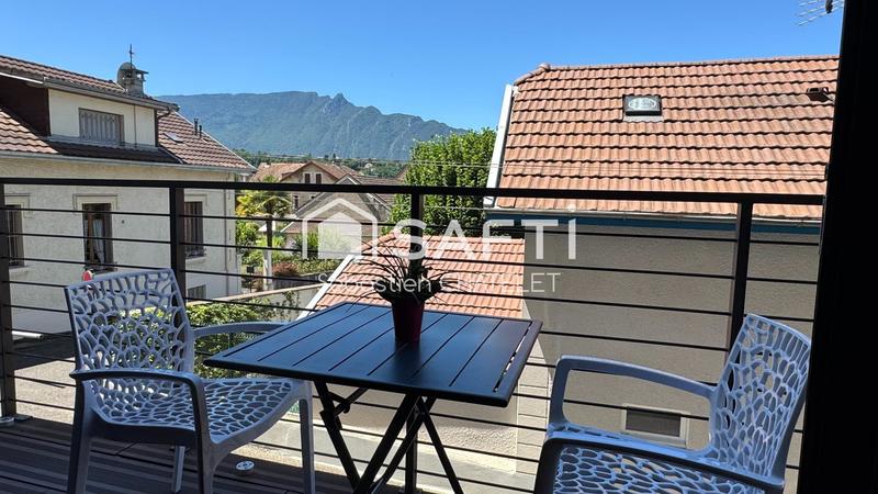 Loft - 177 m² - 5 pièces