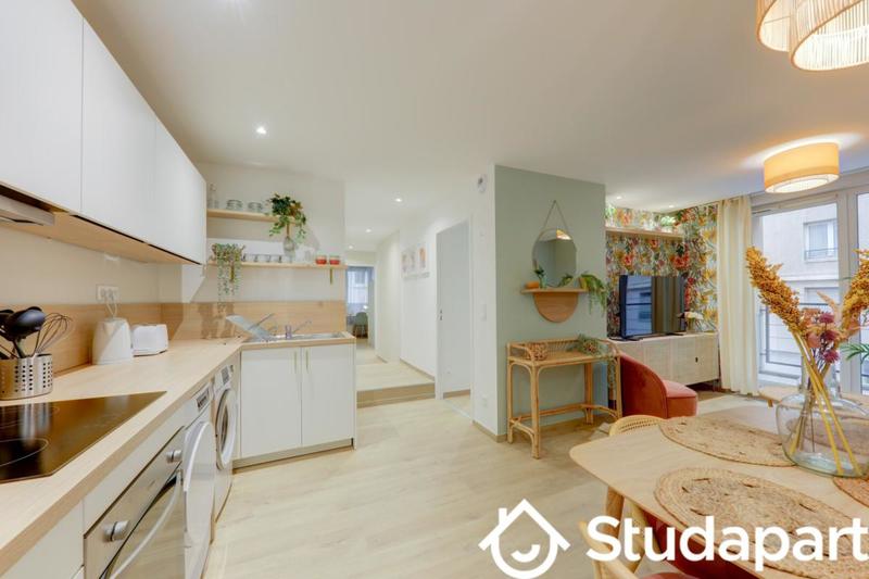 Chambre - 75 m² - 1 pièce