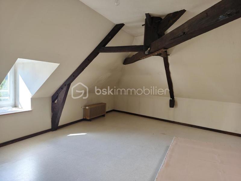 Maison - 200 m² - 11 pièces