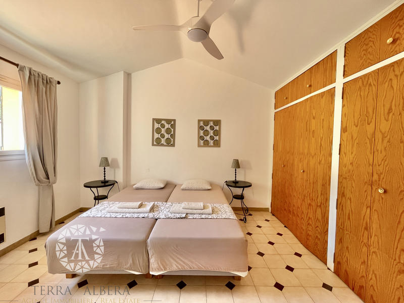 Villa - 192 m² - 6 pièces