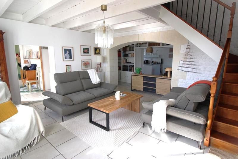 Maison - 174 m² - 7 pièces