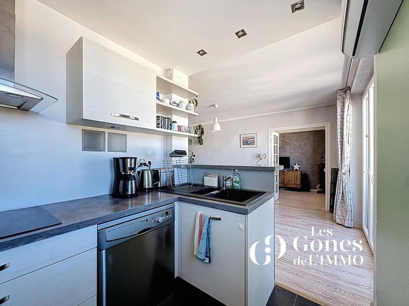 Appartement - 65 m² - 4 pièces