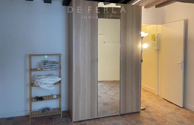 Studio - 19 m² - 1 pièce