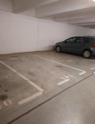 Parking - 11 m²