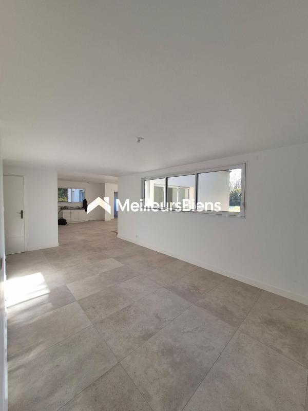 Maison - 140 m² - 5 pièces