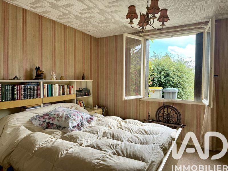 Maison - 99 m² - 5 pièces